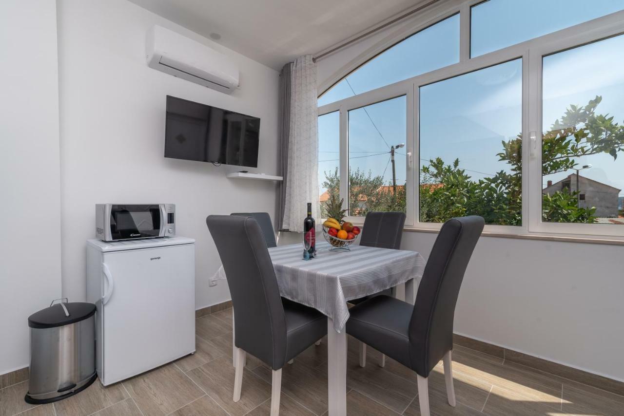 Apartman Niksi Trogir Exterior photo